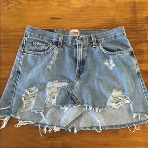LF furst of a kind vintage denim skirt